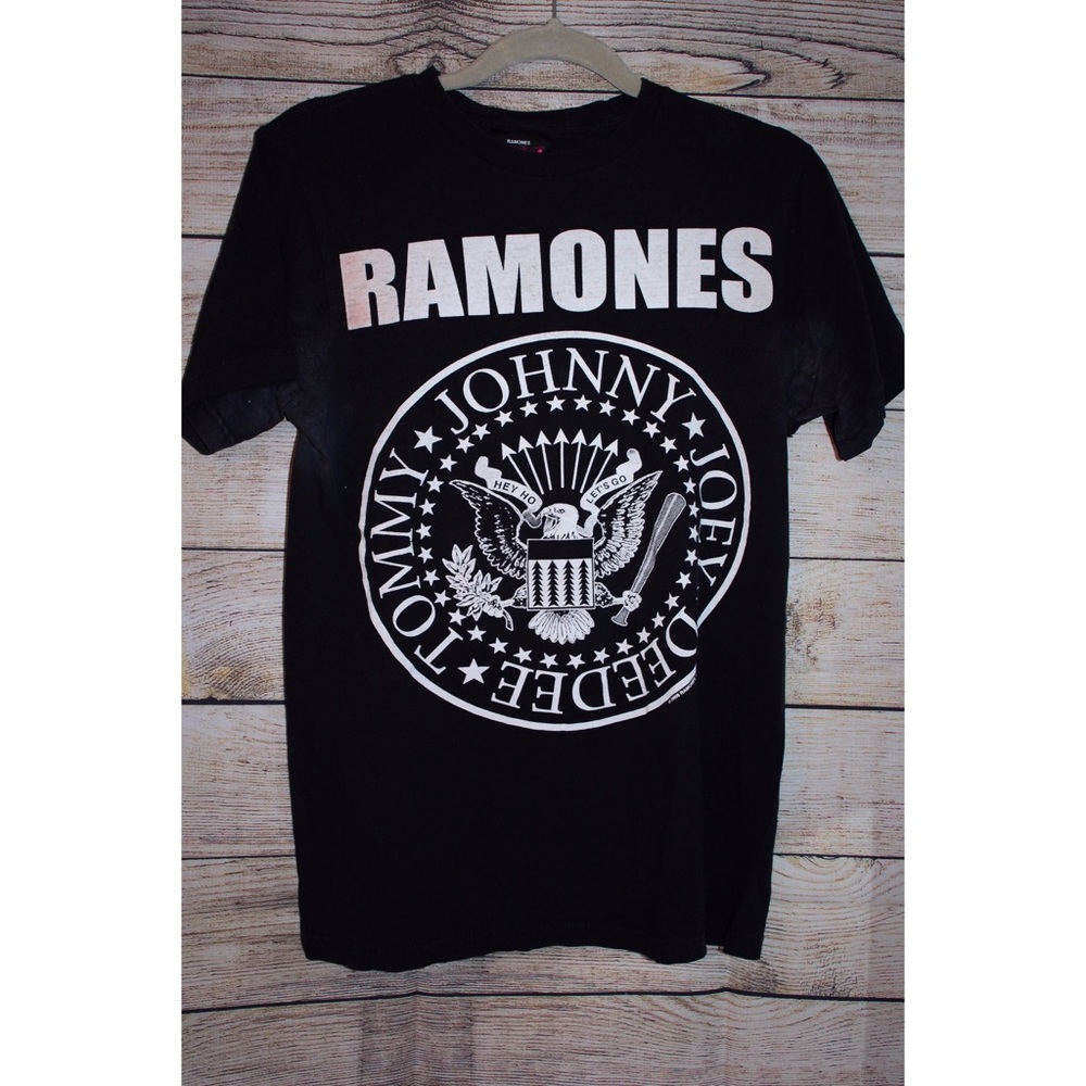 Vintage Style Ramones T-Shirt!